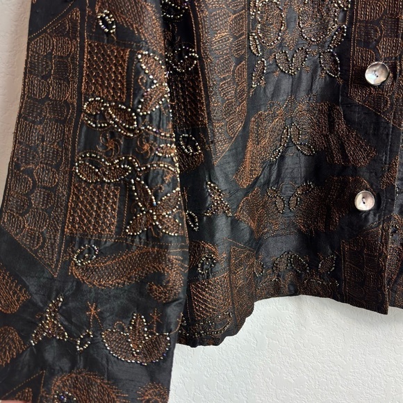 CHICOS JACKET WOMENS 1 BROWN SILK BEADED MEBROIDERED BUTTON FRONT TOP MEDIUM - Picture 4 of 7